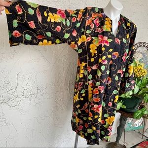 Rare VTG Batik Colorful Tunic Gorgeous No Collar